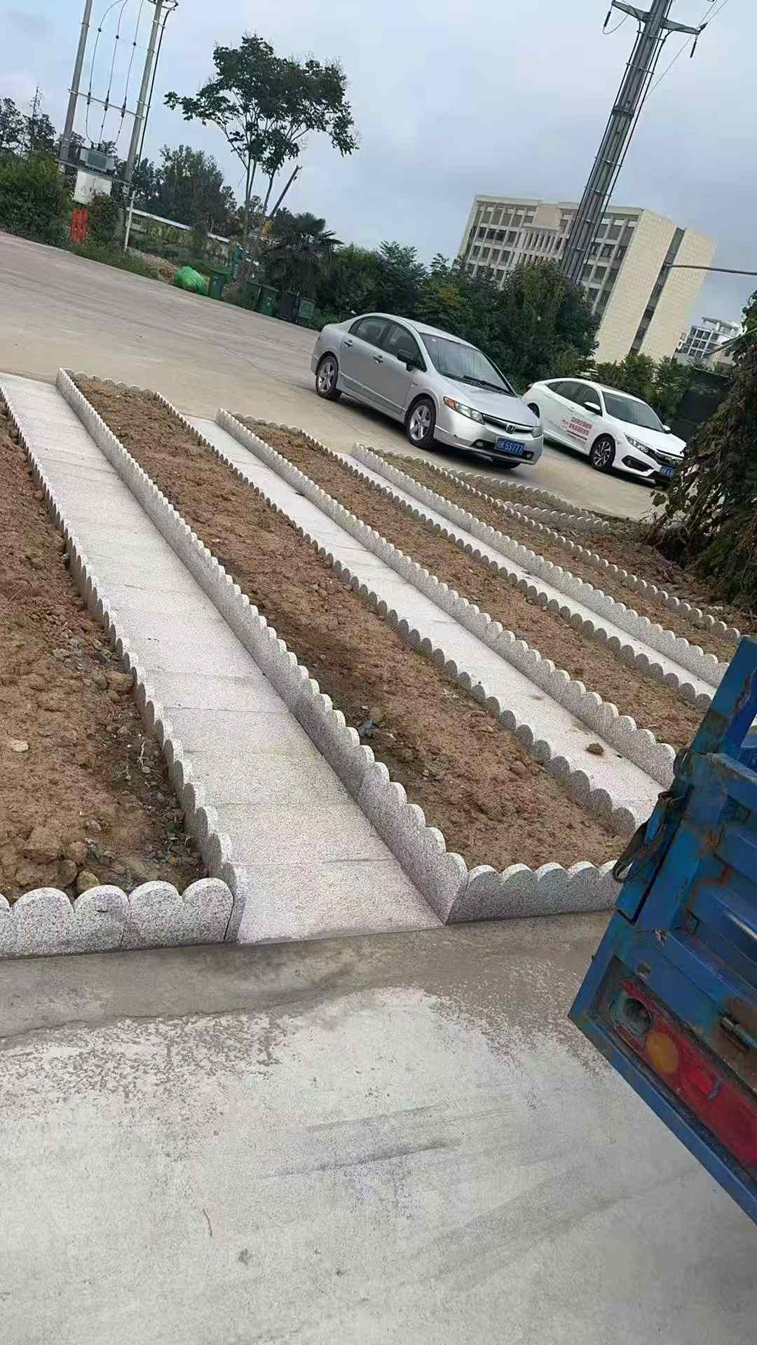 开封芝麻白花边石