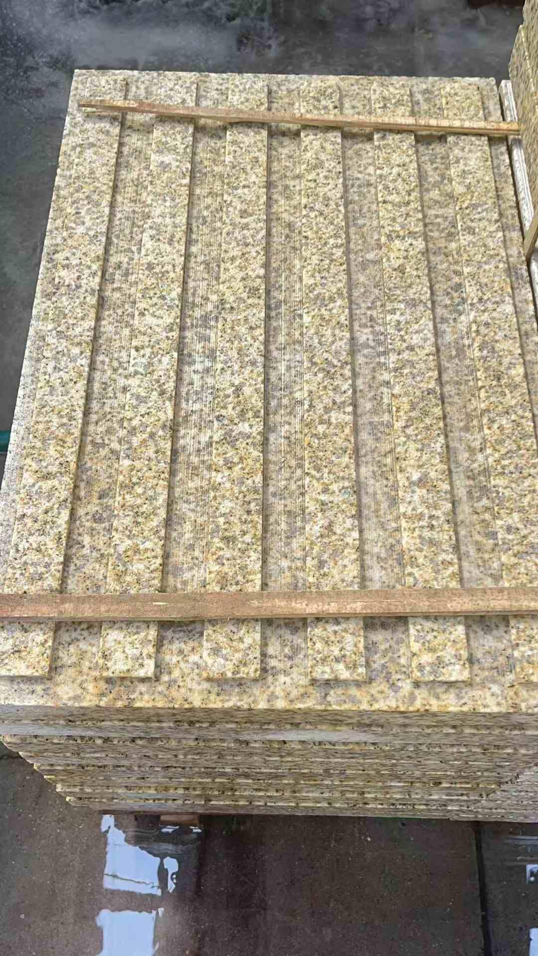 开封黄金麻盲道 石材盲道