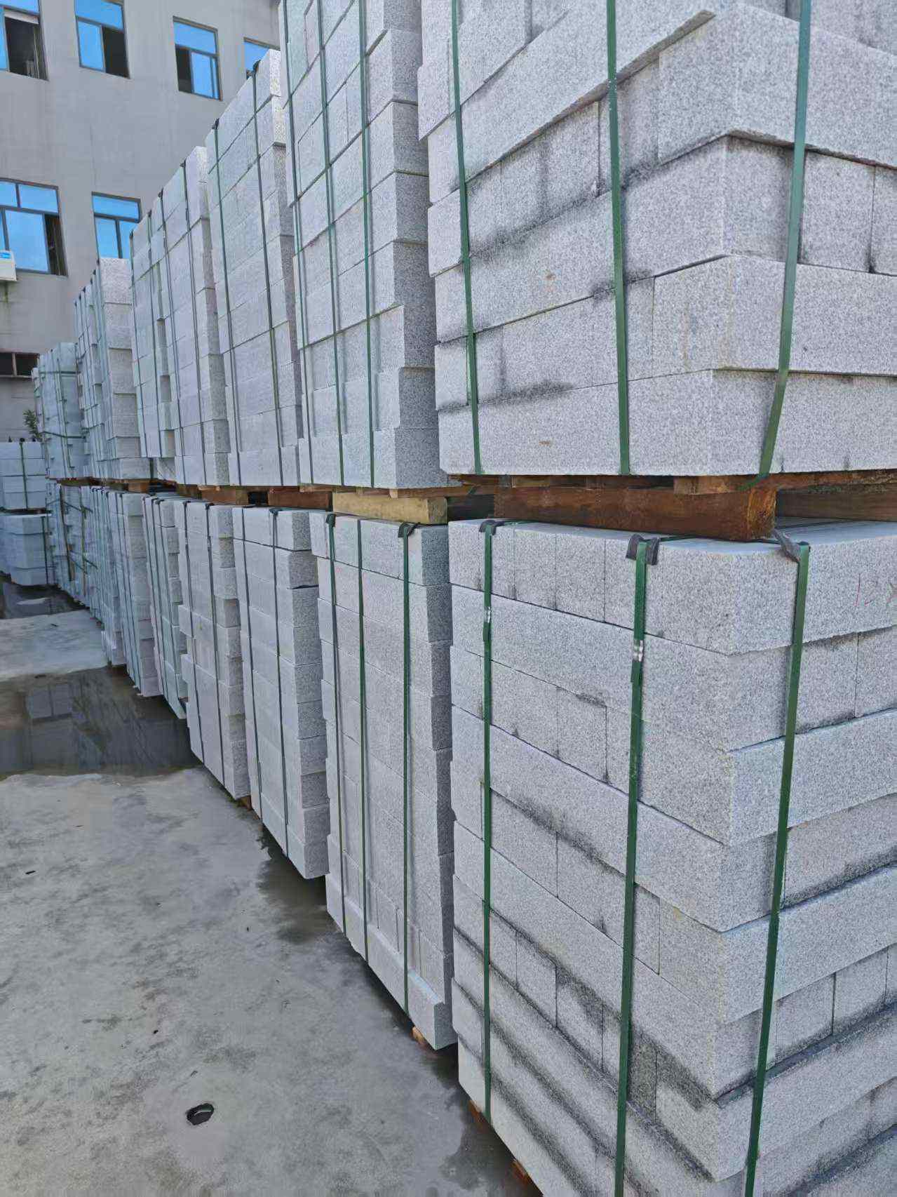 开封芝麻白路牙石，路侧石